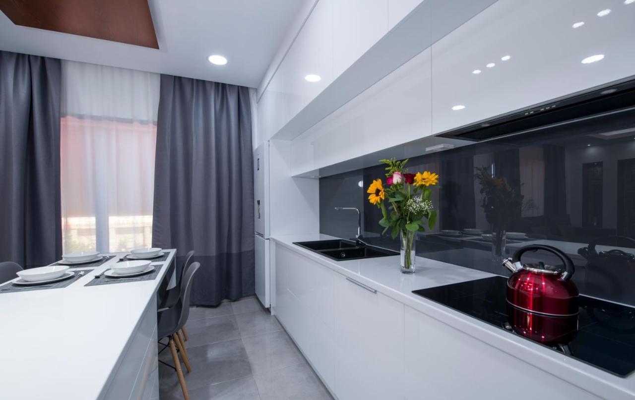 Twin'S Home Luxury Suites Alikianos ภายนอก รูปภาพ