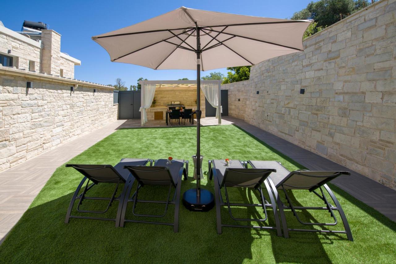 Twin'S Home Luxury Suites Alikianos ภายนอก รูปภาพ