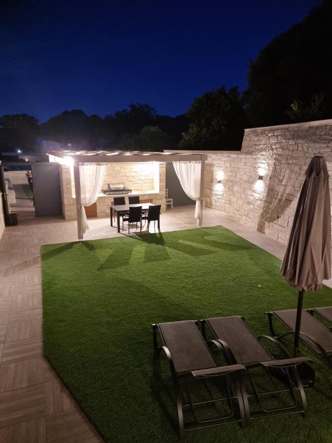 Twin'S Home Luxury Suites Alikianos ภายนอก รูปภาพ